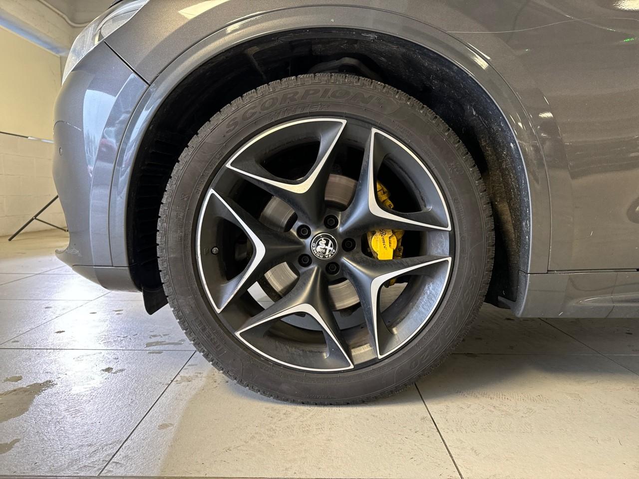 Alfa Romeo Alfa Romeo Stelvio usata, con GPS