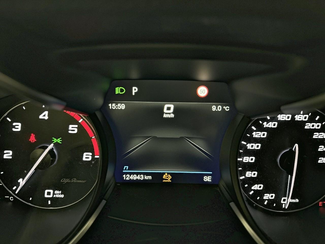 Alfa Romeo Alfa Romeo Stelvio usata, con Mirror Screen