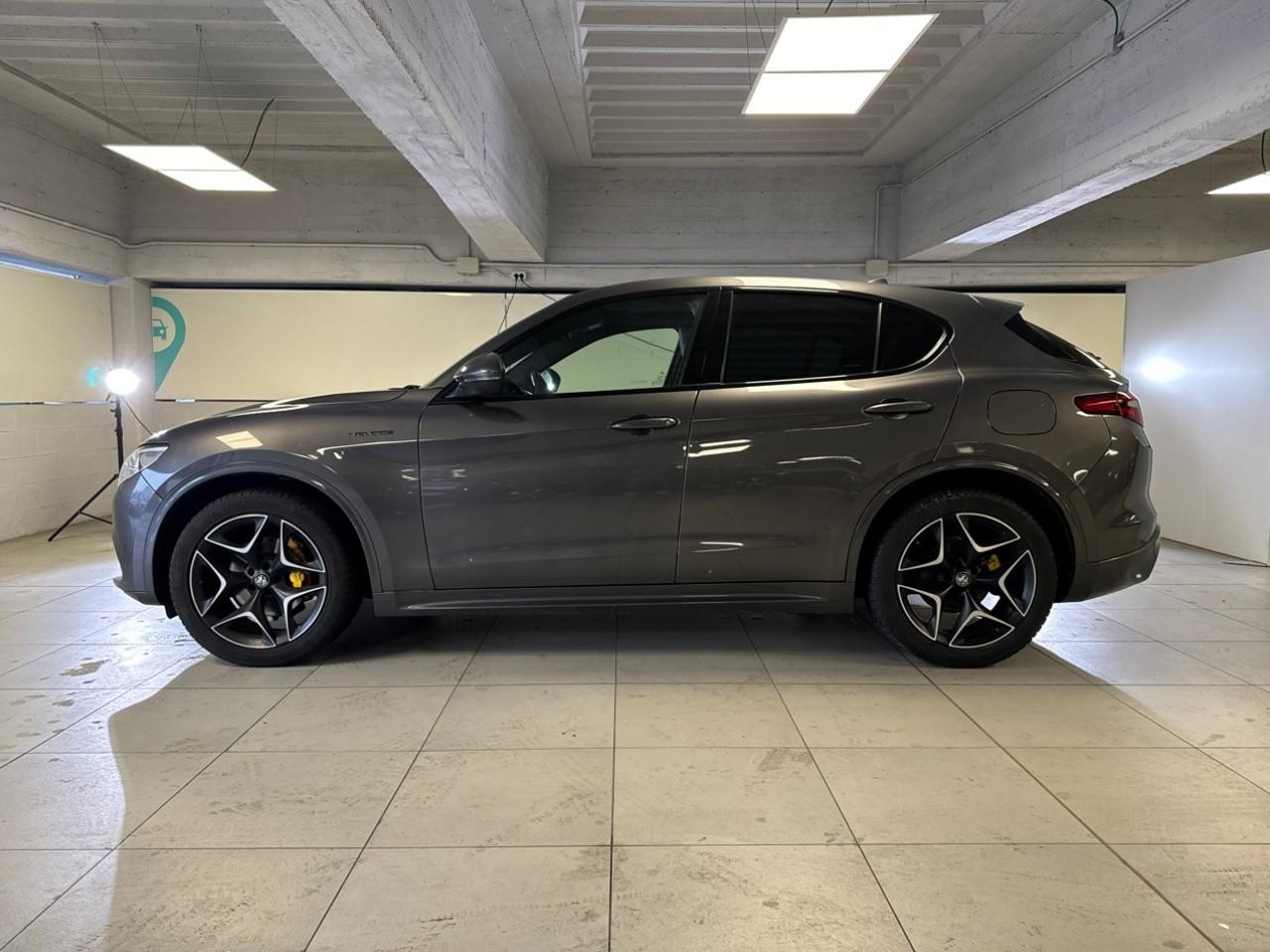 Alfa Romeo Alfa Romeo Stelvio usata 15