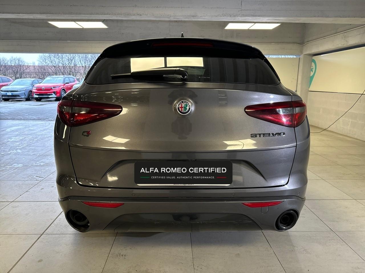 Alfa Romeo Alfa Romeo Stelvio usata 16