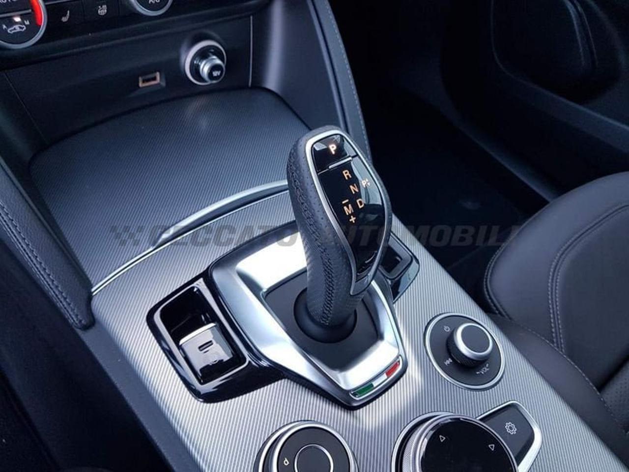 Alfa Romeo Alfa Romeo Stelvio usata, con cruise control