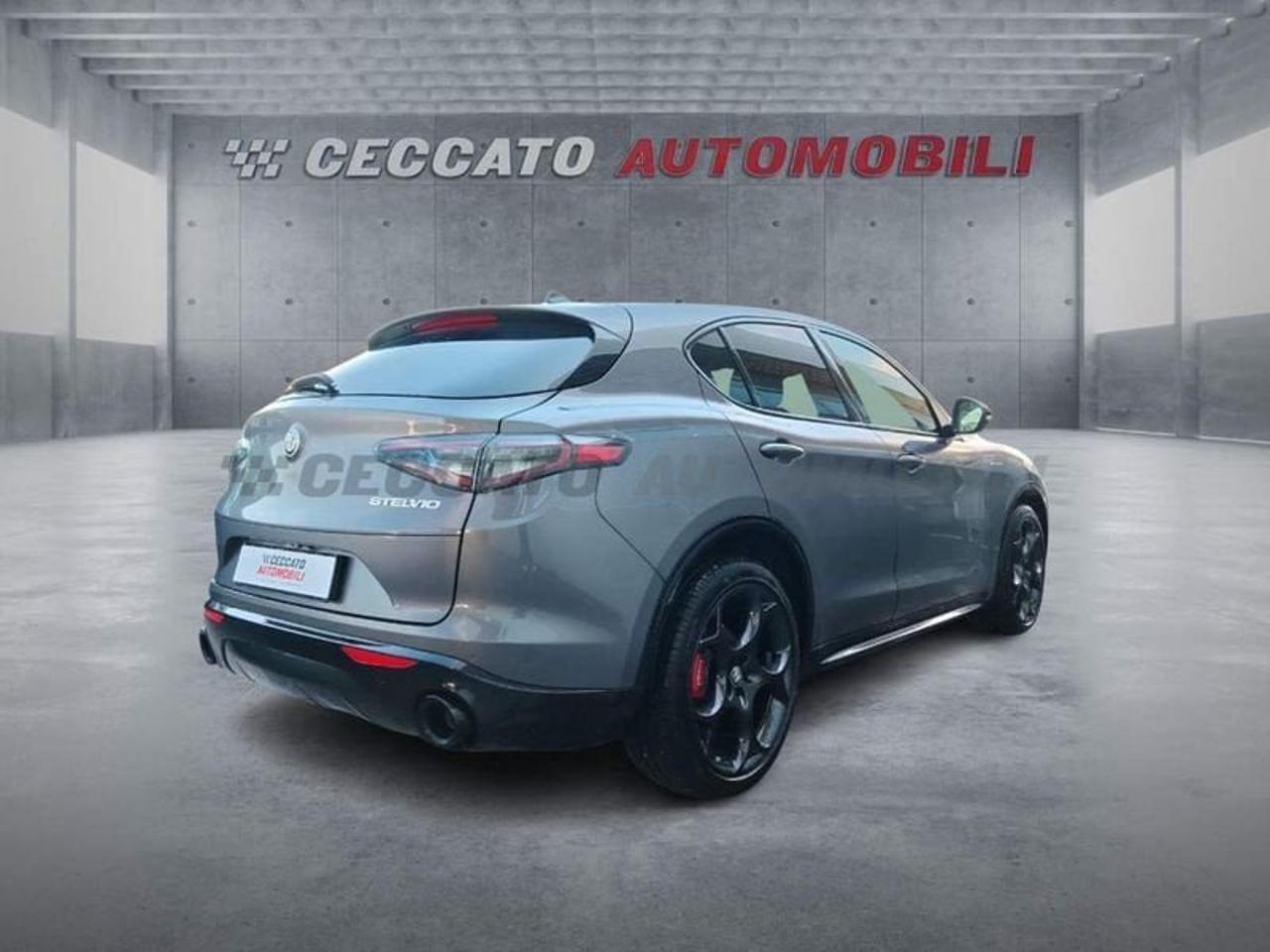 Alfa Romeo Alfa Romeo Stelvio usata, con start/stop automatico