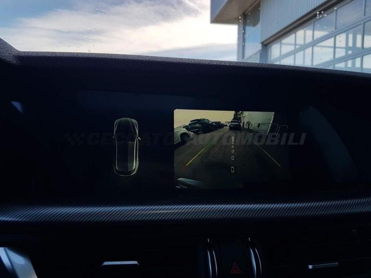 Alfa Romeo Alfa Romeo Stelvio usata, con chiusura centralizzata
