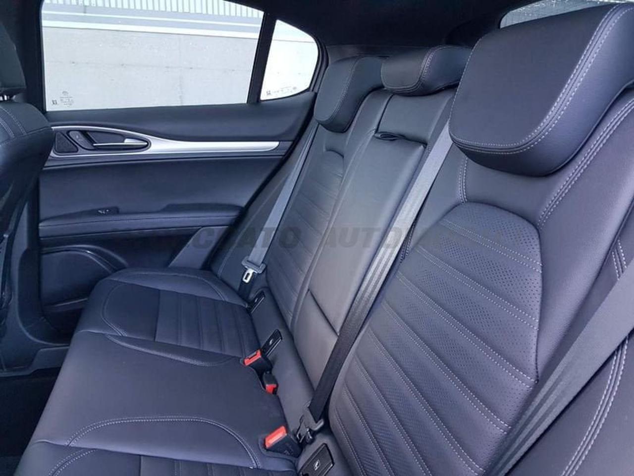 Alfa Romeo Alfa Romeo Stelvio usata, con sedili sportivi