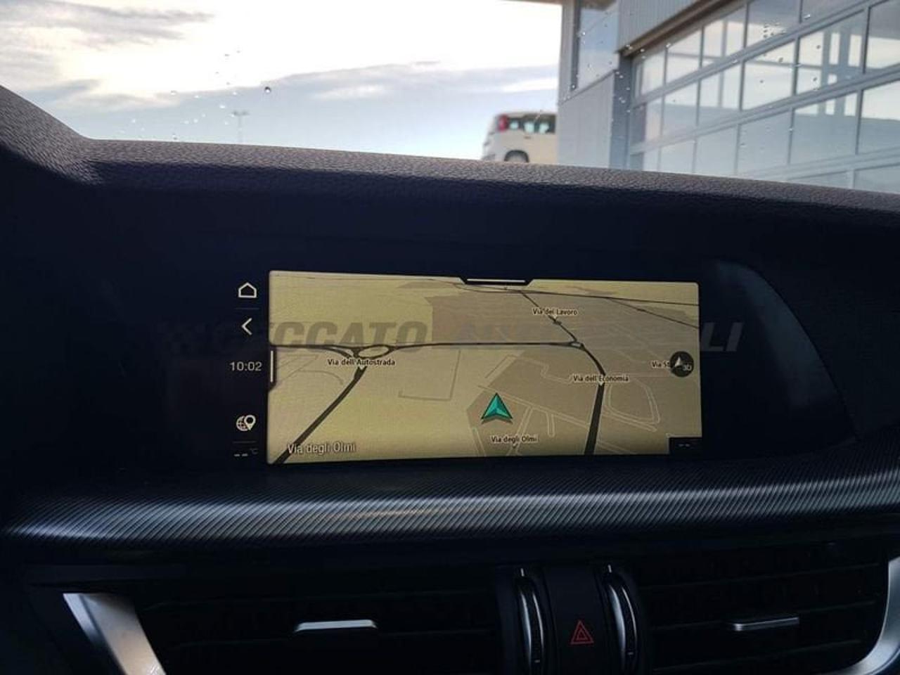 Alfa Romeo Alfa Romeo Stelvio usata 25