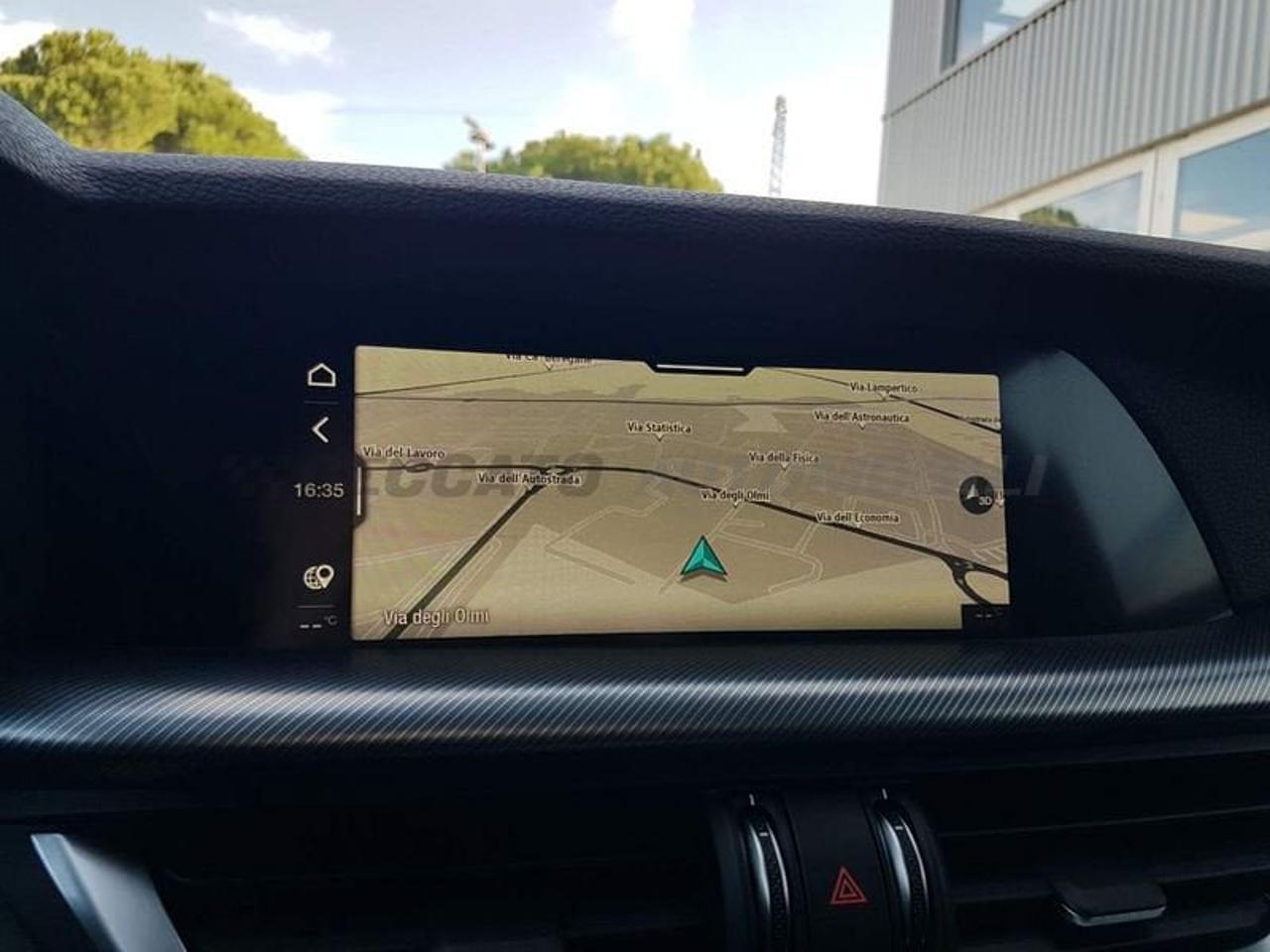 Alfa Romeo Alfa Romeo Stelvio usata 16