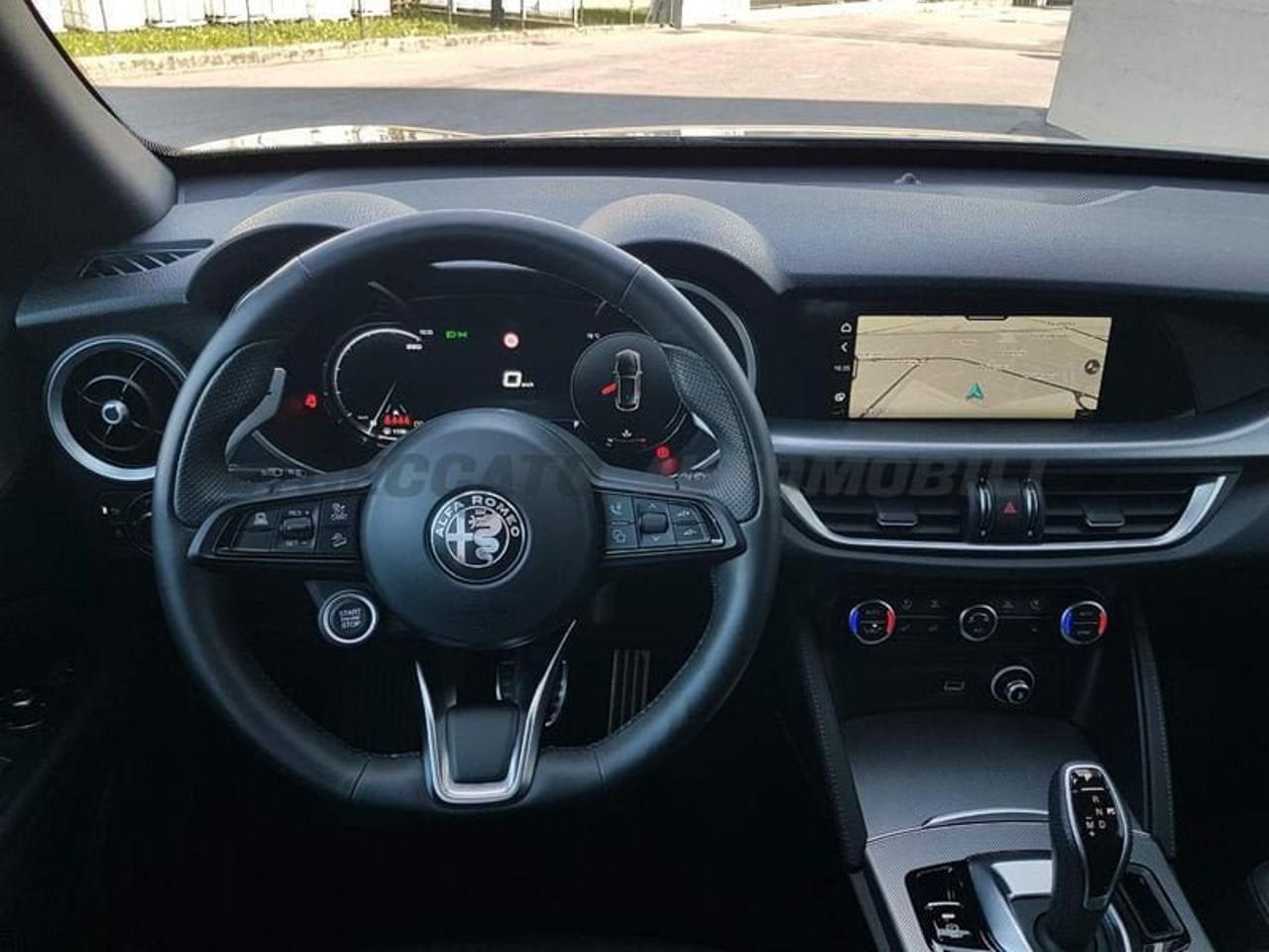 Alfa Romeo Alfa Romeo Stelvio usata 24