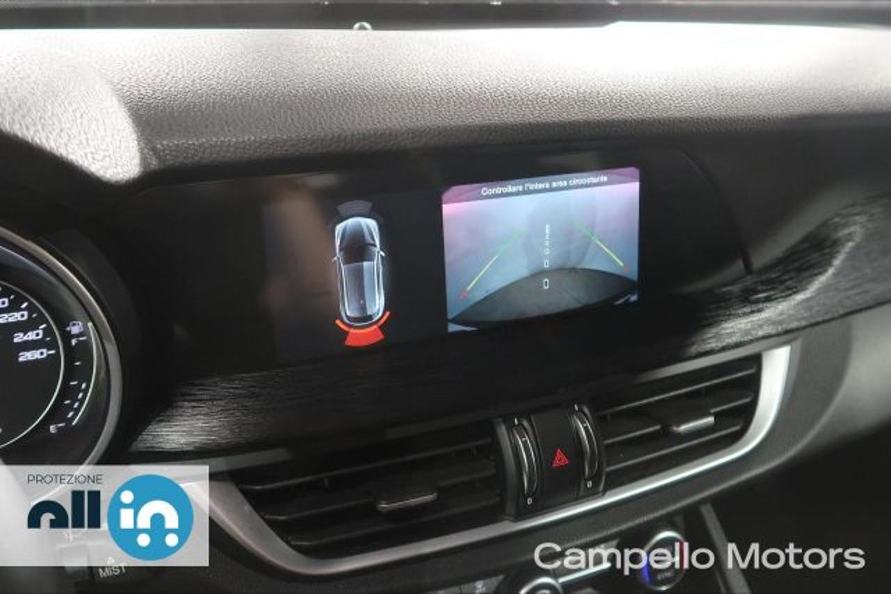 Alfa Romeo Alfa Romeo Stelvio usata 2