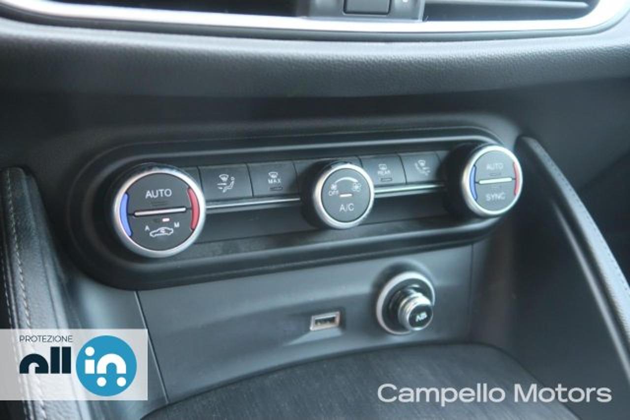 Alfa Romeo Alfa Romeo Stelvio usata 3