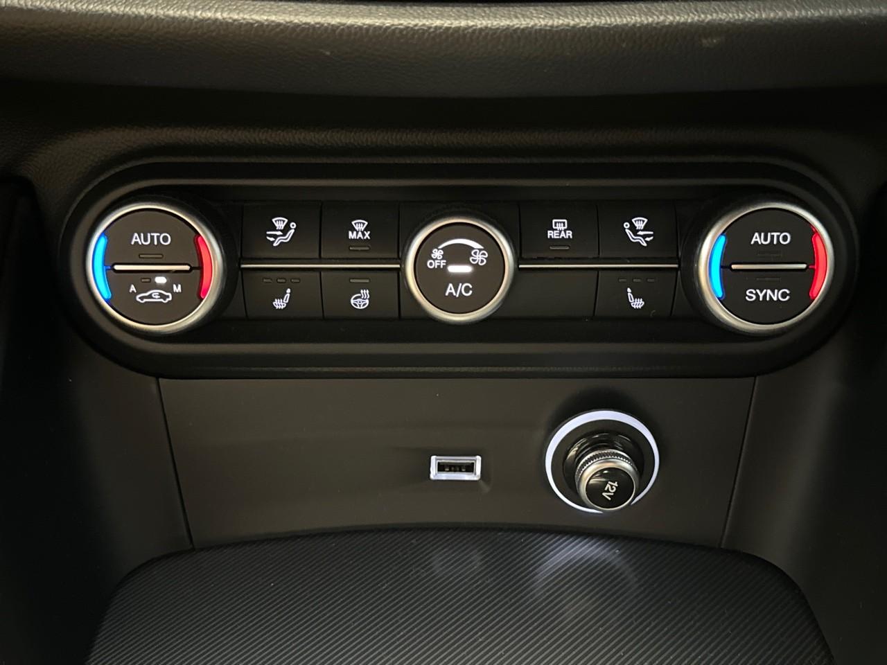 Alfa Romeo Alfa Romeo Stelvio usata, con airbag laterali a tendina ant./post.