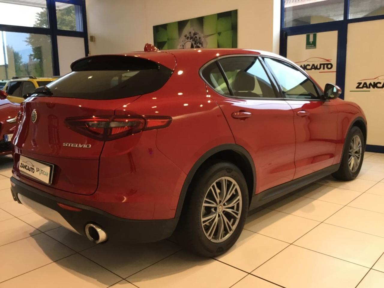 Alfa Romeo Alfa Romeo Stelvio usata 13