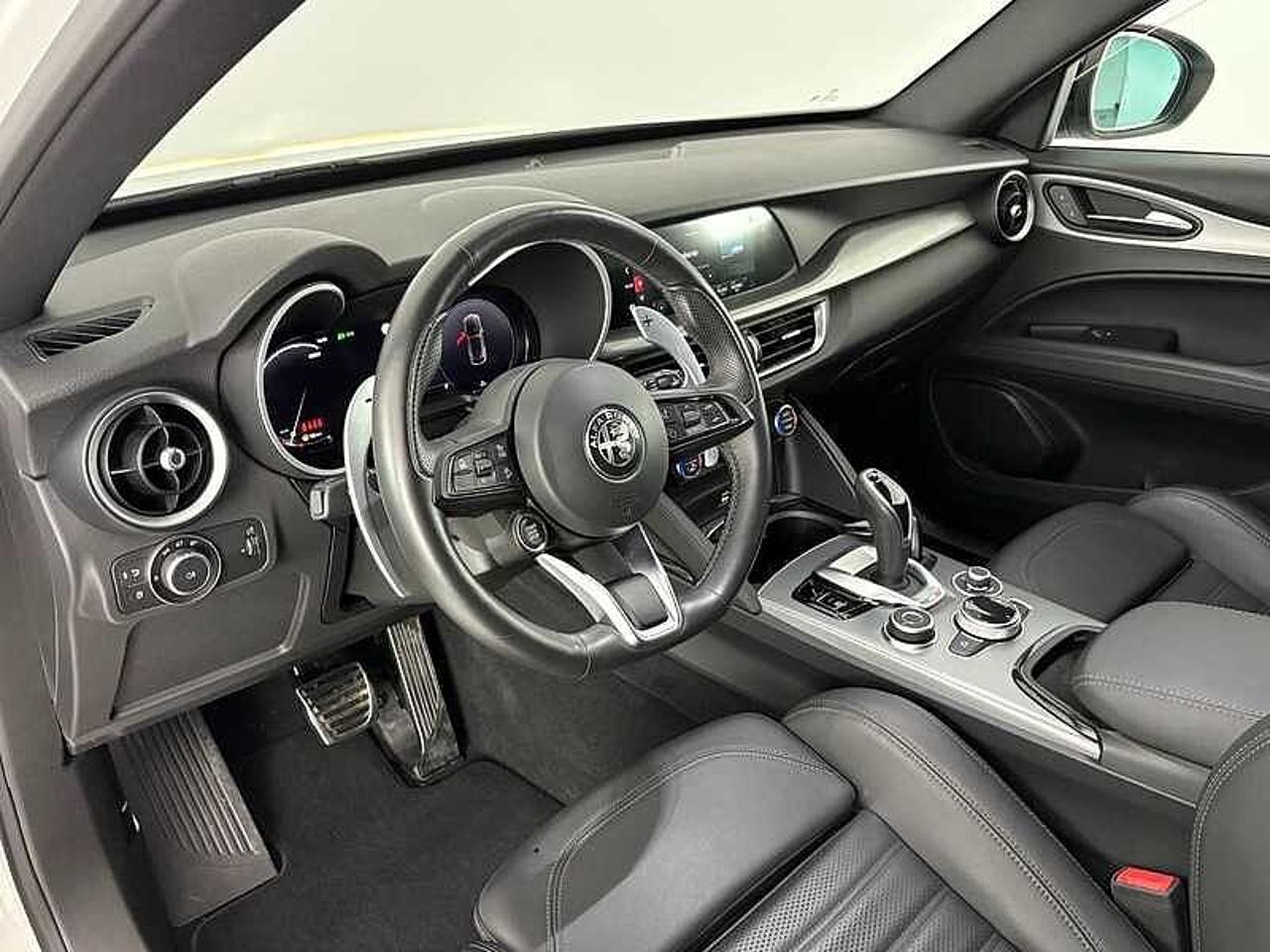 Alfa Romeo Alfa Romeo Stelvio usata, con 5 porte