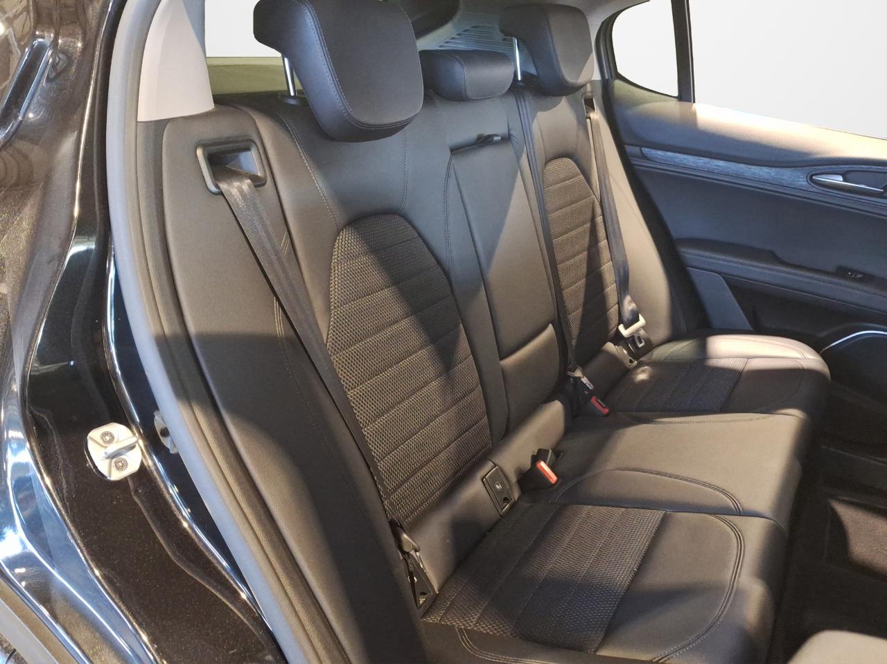 Alfa Romeo Alfa Romeo Stelvio usata 8