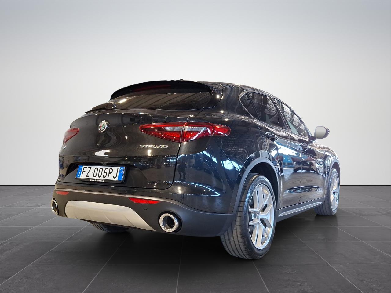 Alfa Romeo Alfa Romeo Stelvio usata 20