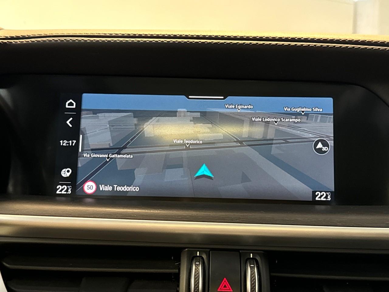 Alfa Romeo Alfa Romeo Stelvio usata, con aggiornamenti via etere versione so