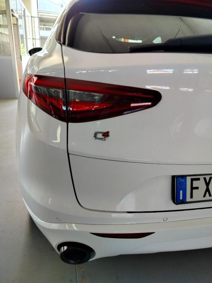 Alfa Romeo Alfa Romeo Stelvio usata, con cruise control