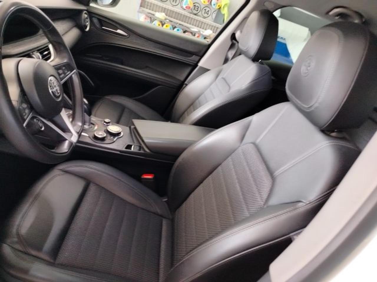 Alfa Romeo Alfa Romeo Stelvio usata 10