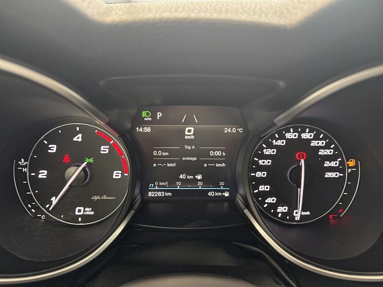 Alfa Romeo Alfa Romeo Stelvio usata, con airbag anteriore conducente intelligente, airbag anteriore passeggero intelligente con interrutore di disattivazione