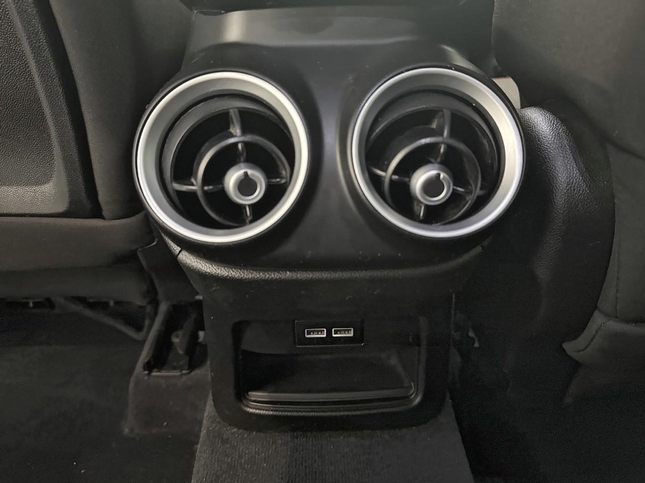 Alfa Romeo Alfa Romeo Stelvio usata, con alzacristalli elettrici anteriori e posteriori , numero ad impulso 2