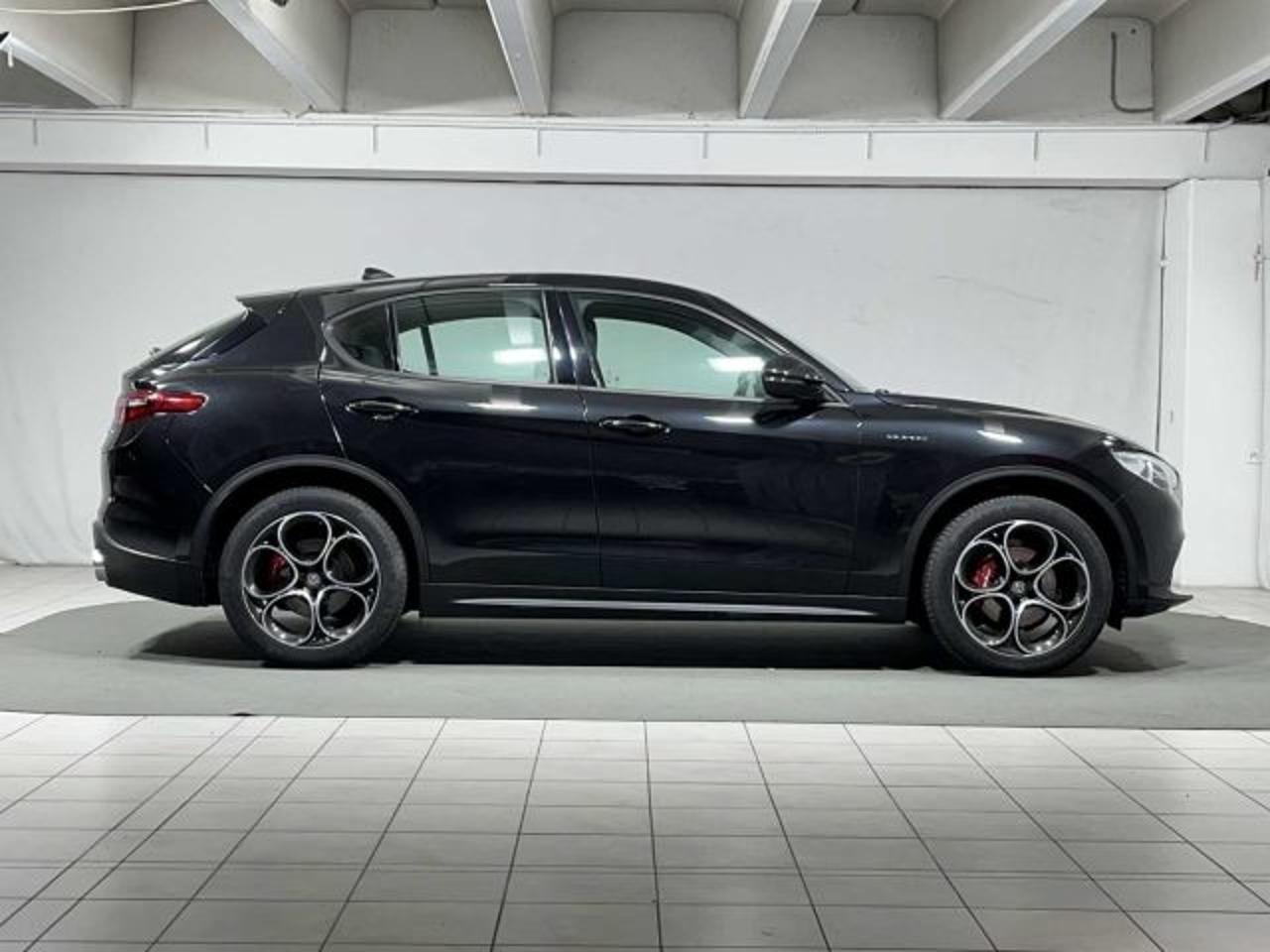 Alfa Romeo Alfa Romeo Stelvio usata 26