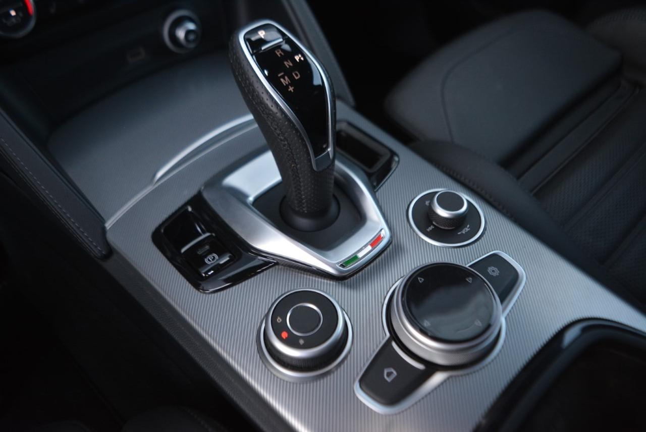 Alfa Romeo Alfa Romeo Stelvio usata 8
