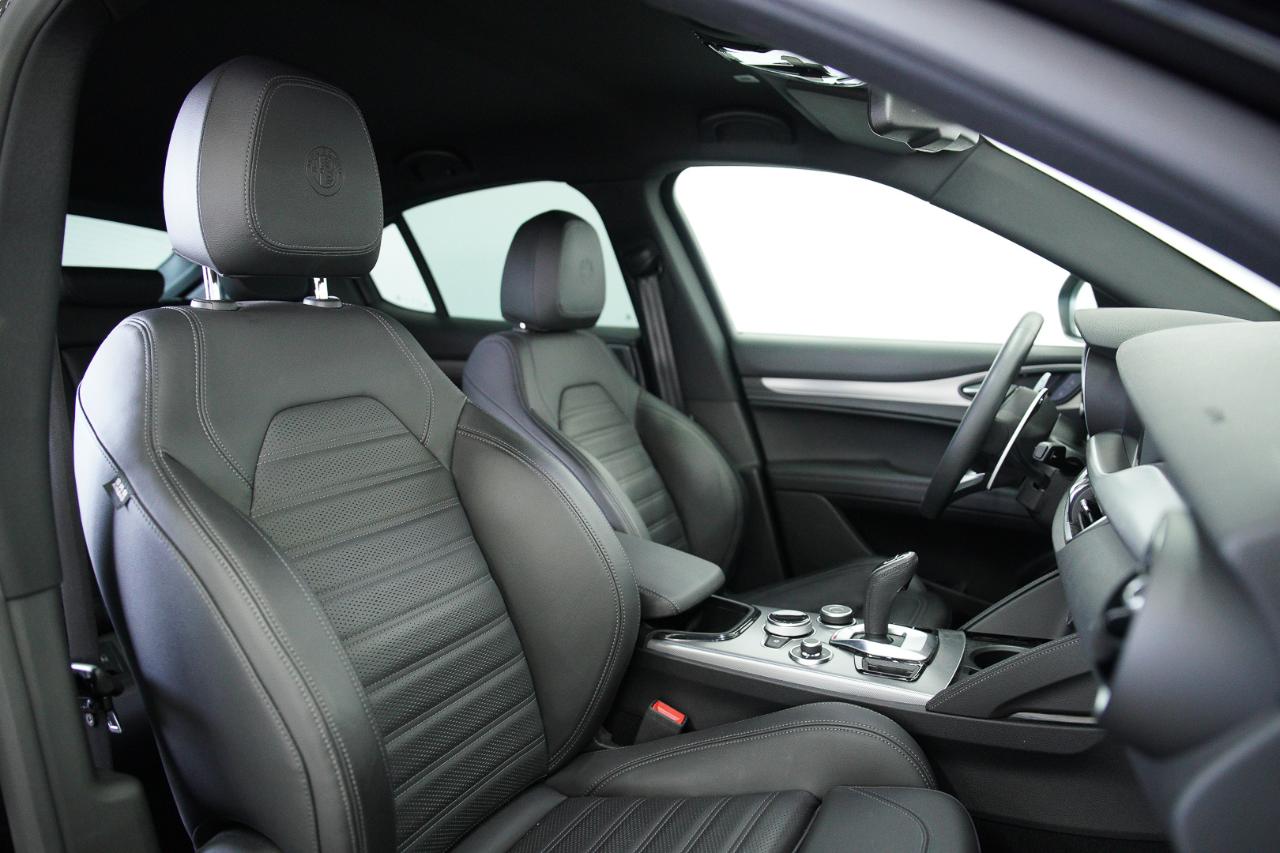Alfa Romeo Alfa Romeo Stelvio usata 13