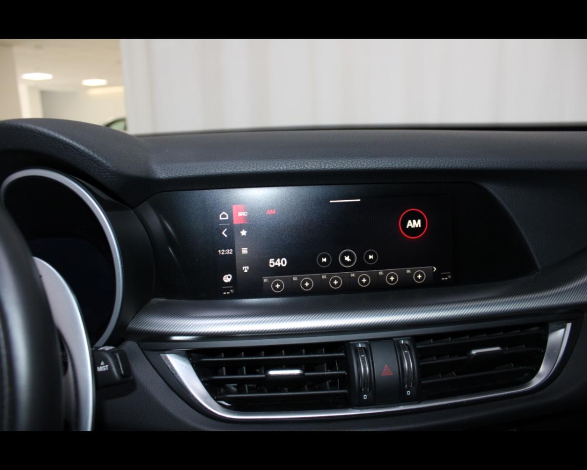 Alfa Romeo Alfa Romeo Stelvio usata, con cruise control