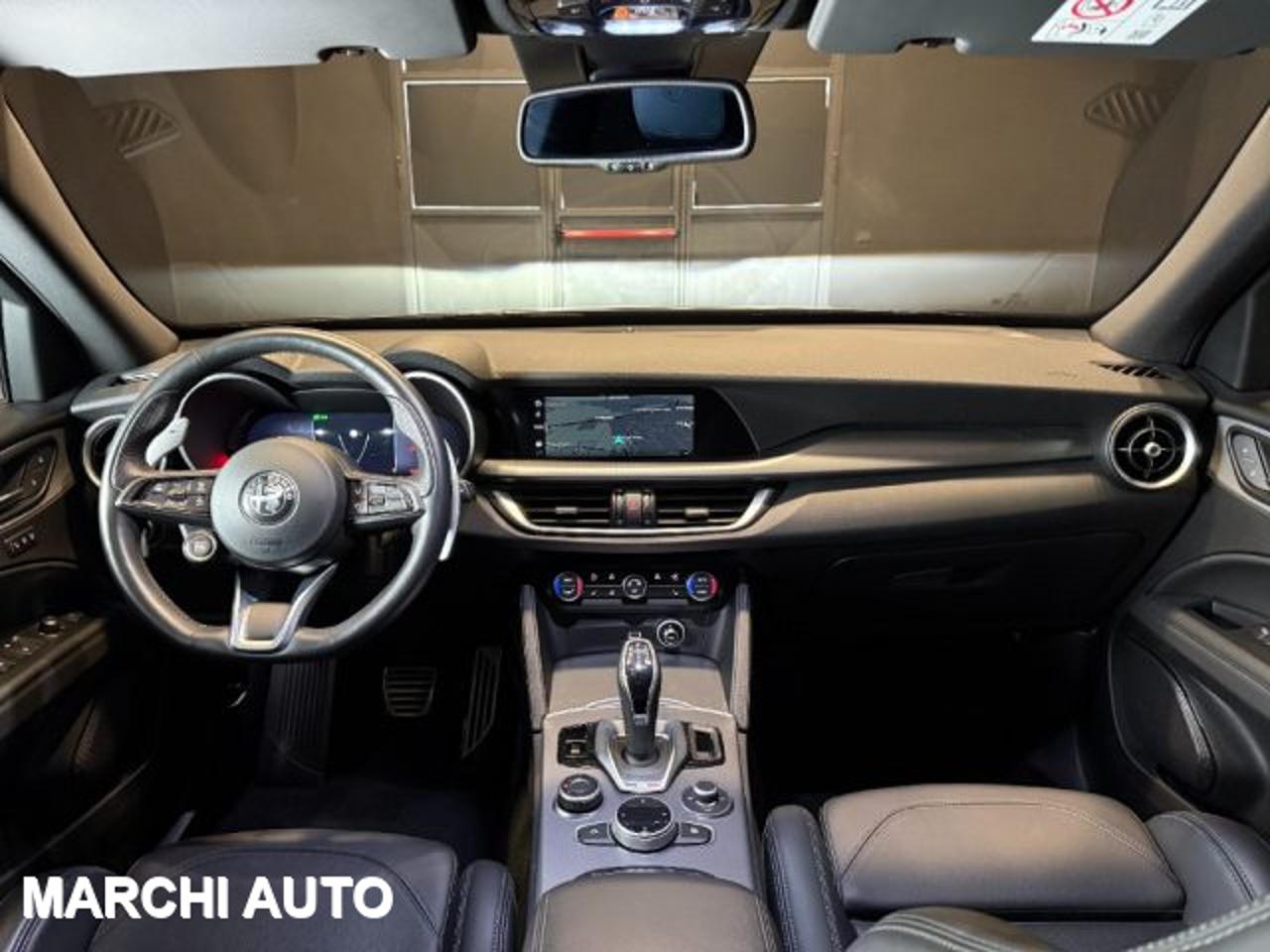 Alfa Romeo Alfa Romeo Stelvio usata, con cerchi in lega