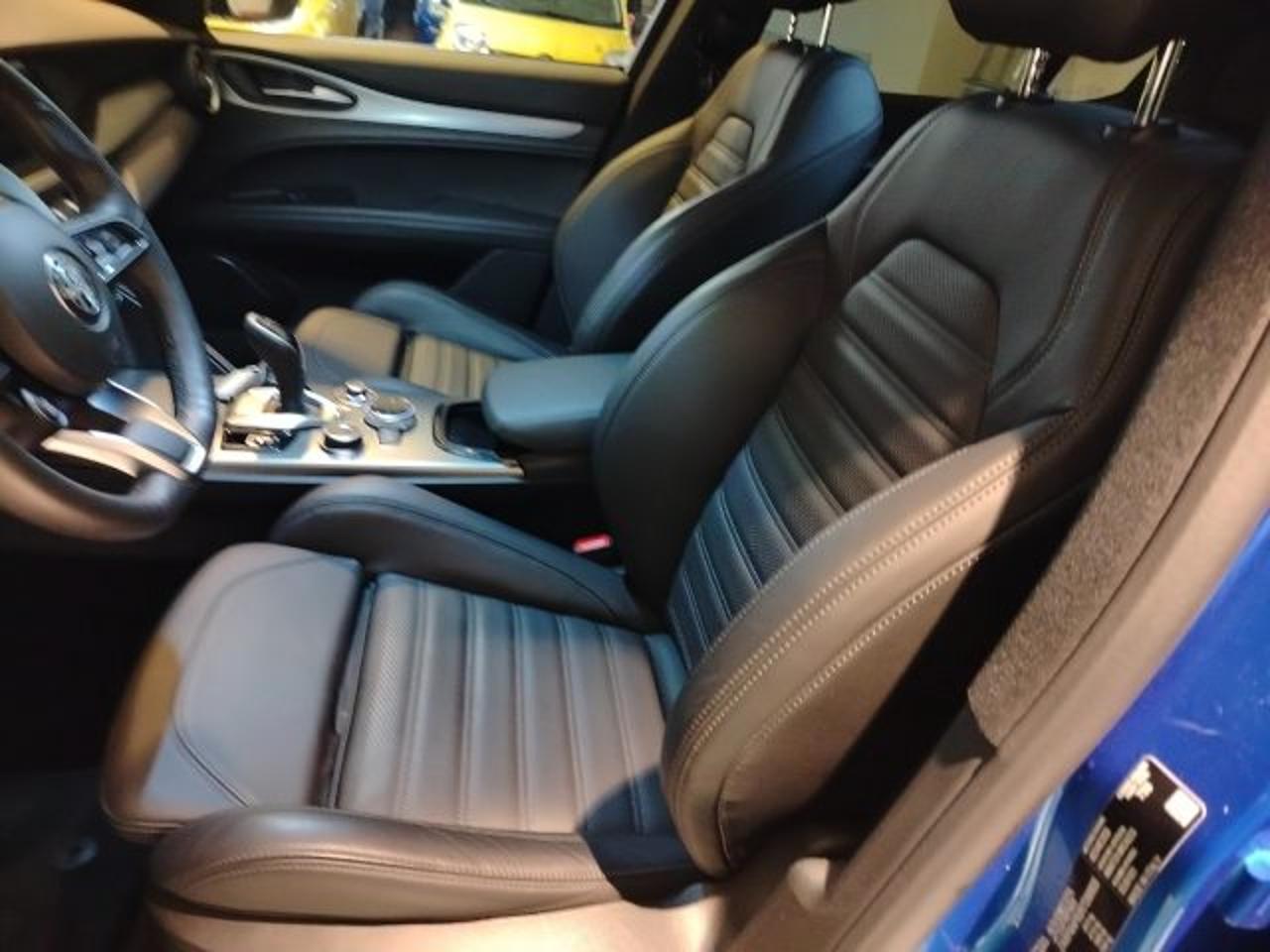 Alfa Romeo Alfa Romeo Stelvio usata, con navigatore