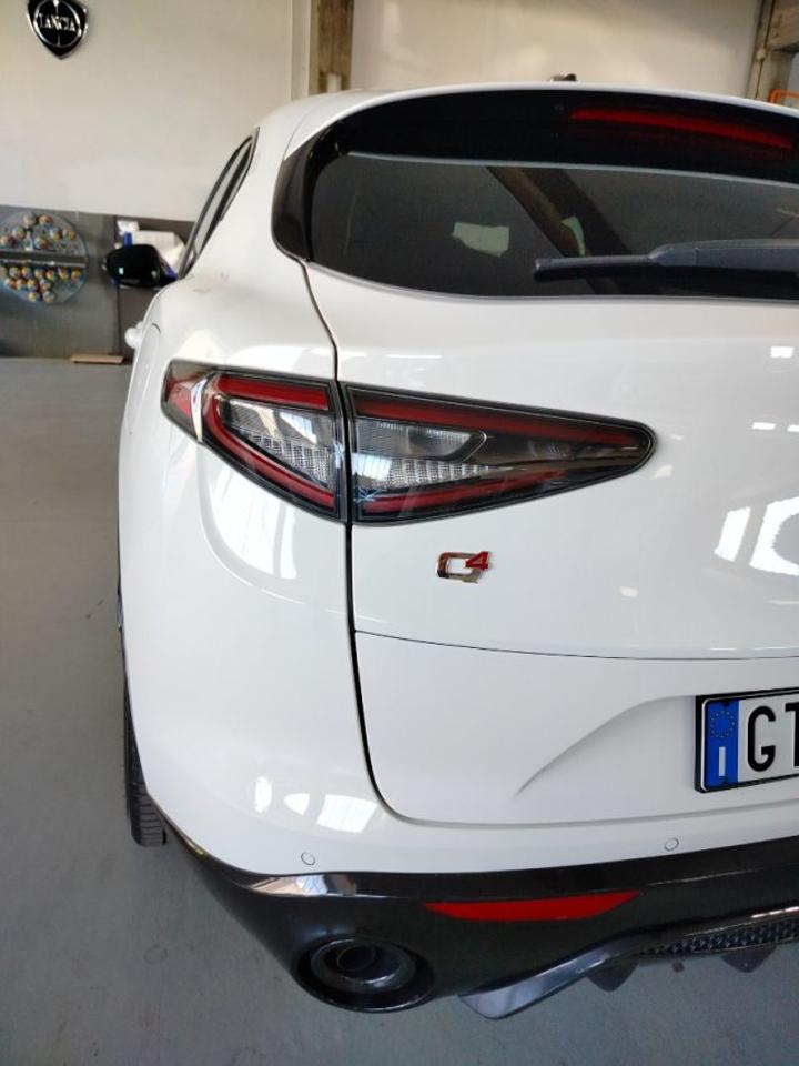Alfa Romeo Alfa Romeo Stelvio usata, con servo sterzo