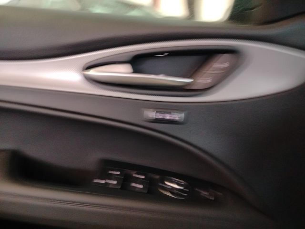 Alfa Romeo Alfa Romeo Stelvio usata 21