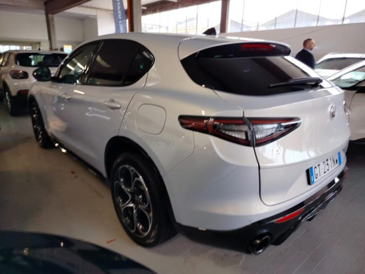 Alfa Romeo Alfa Romeo Stelvio usata 27