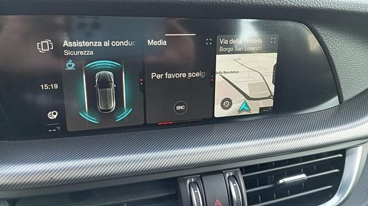 Alfa Romeo Alfa Romeo Stelvio usata, con fari fendinebbia