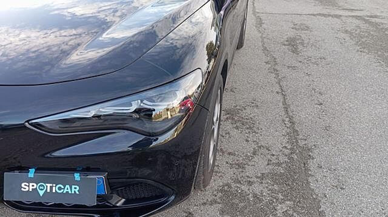 Alfa Romeo Alfa Romeo Stelvio usata, con immobilizzatore