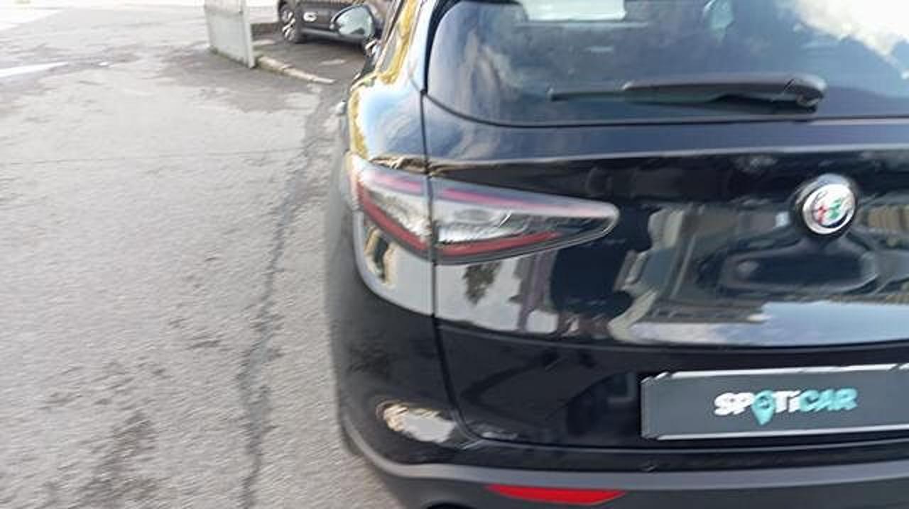 Alfa Romeo Alfa Romeo Stelvio usata, con Nessun airbag