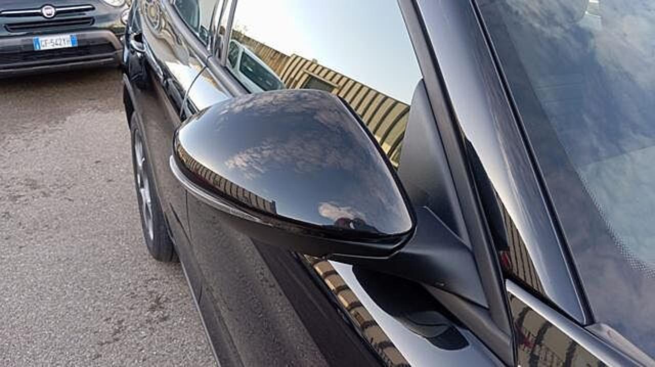 Alfa Romeo Alfa Romeo Stelvio usata 19