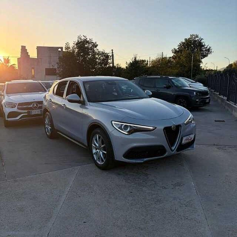 Alfa Romeo Alfa Romeo Stelvio STELVIO