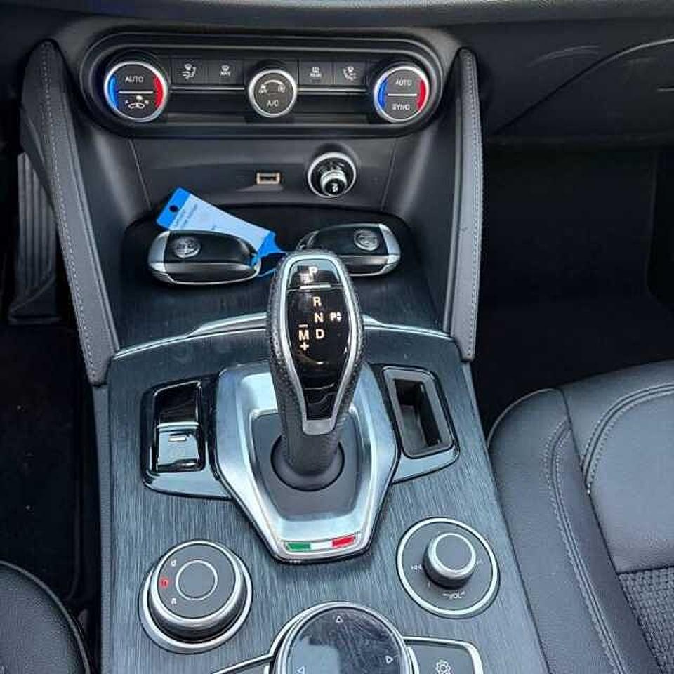 Alfa Romeo Alfa Romeo Stelvio usata, con 5 porte