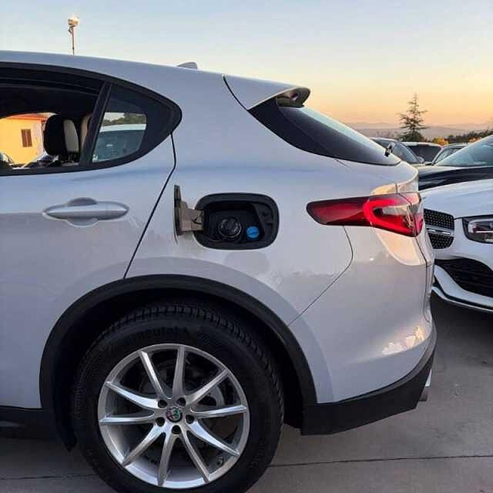 Alfa Romeo Alfa Romeo Stelvio usata 13