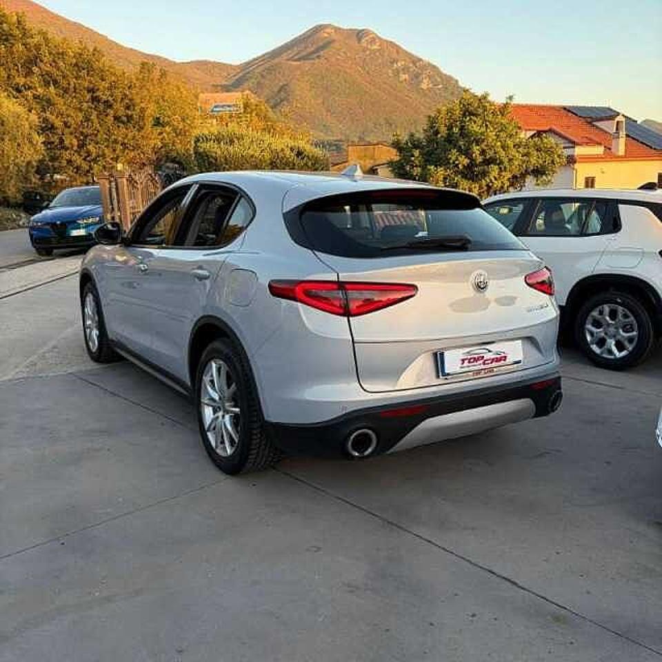 Alfa Romeo Alfa Romeo Stelvio usata 17