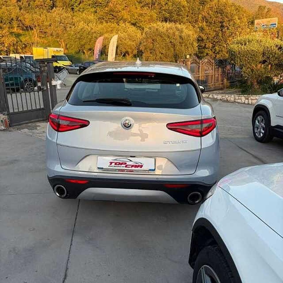 Alfa Romeo Alfa Romeo Stelvio usata 18
