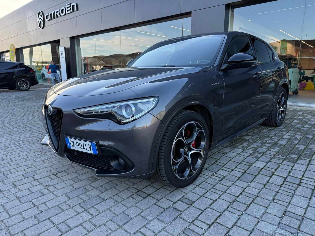alfa romeo stelvio stelvio 2.2 turbodiesel 210 cv at8 q4 veloce usata