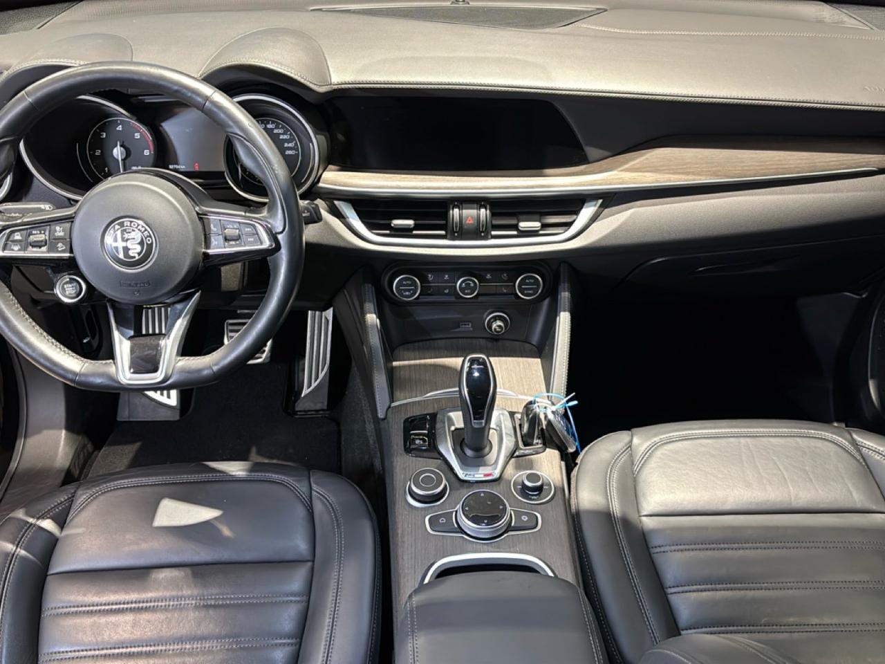 Alfa Romeo Alfa Romeo Stelvio usata, con Xenon-led