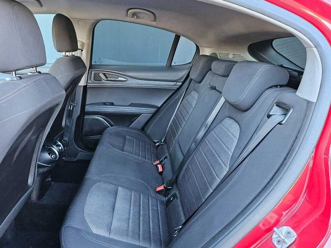 Alfa Romeo Alfa Romeo Stelvio usata 8