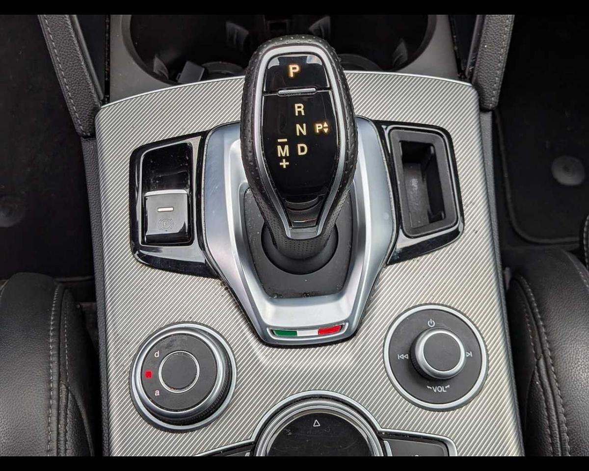 Alfa Romeo Alfa Romeo Stelvio usata 16