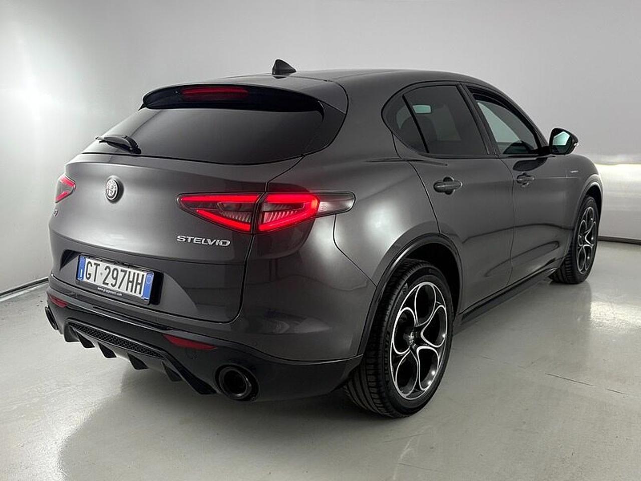 Alfa Romeo Alfa Romeo Stelvio usata 20