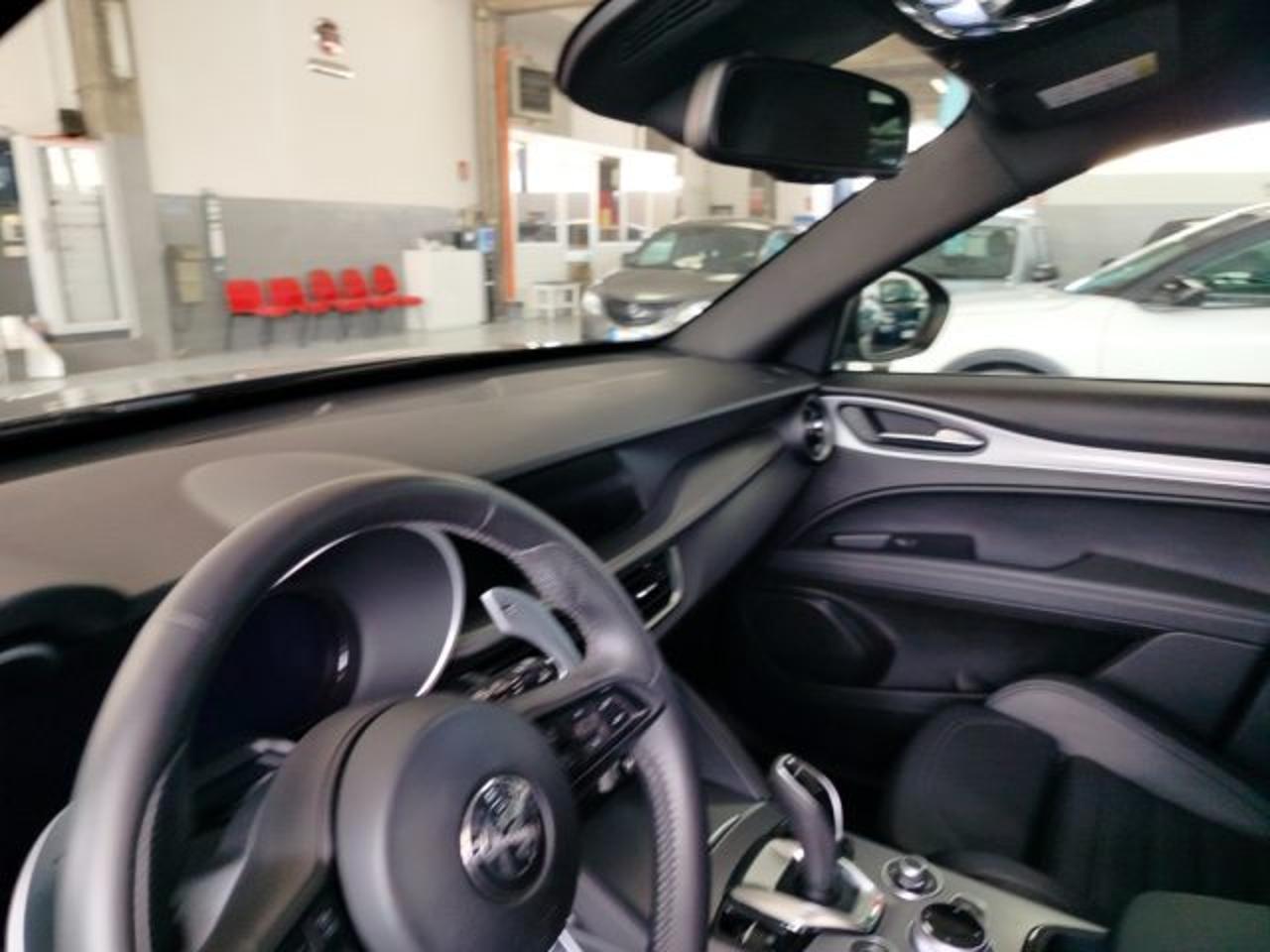 Alfa Romeo Alfa Romeo Stelvio usata 23