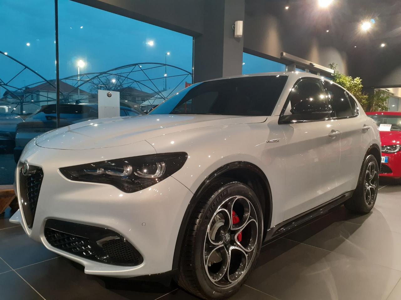 Alfa Romeo Alfa Romeo Stelvio STELVIO Veloce 2.2 T 210cv Q4