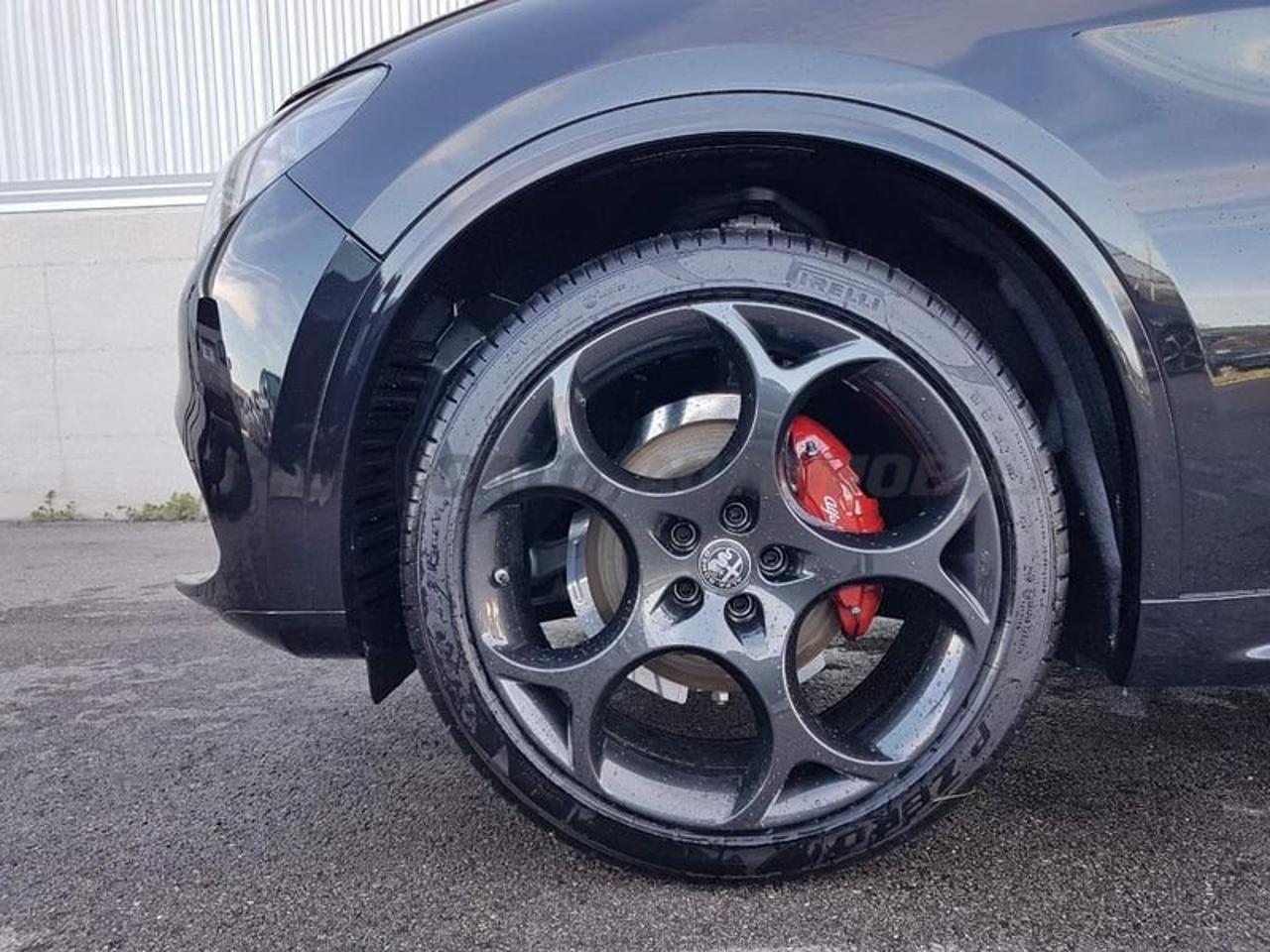 Alfa Romeo Alfa Romeo Stelvio usata 23