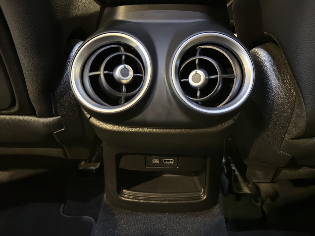 Alfa Romeo Alfa Romeo Stelvio usata 18